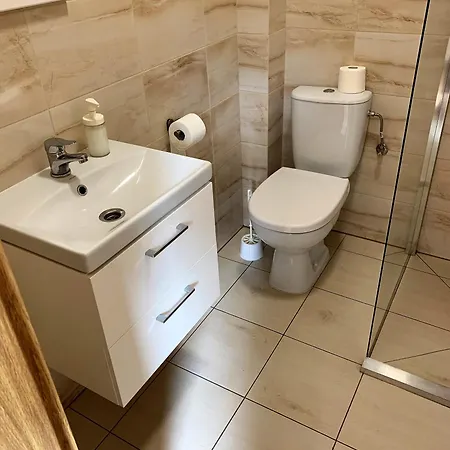 Noclegi Zalewo منزل للإقامة *